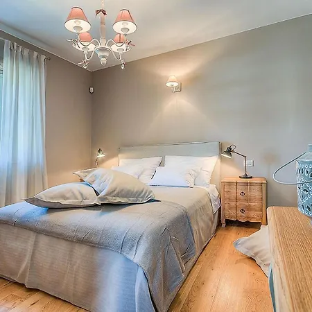 بيت للعطل Nevia *