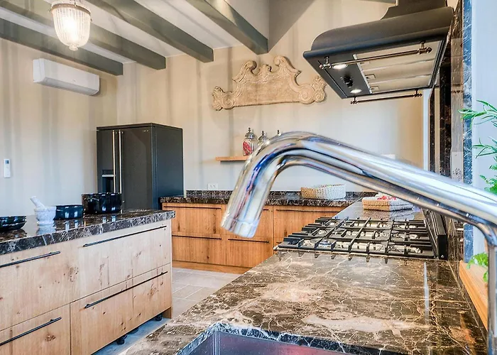 Nevia Holiday home Ladici