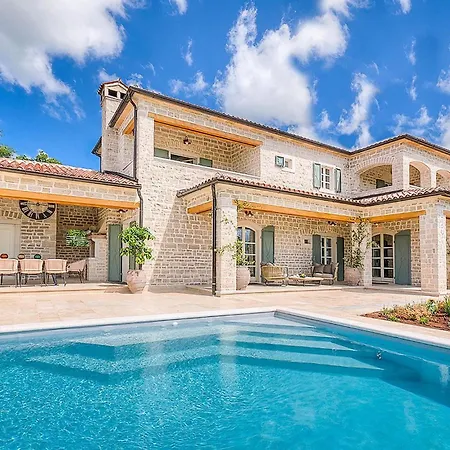 Nevia Сasa de vacaciones *